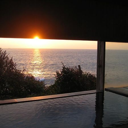 Umitsubaki Hayama Otel Asaragi Dış mekan fotoğraf
